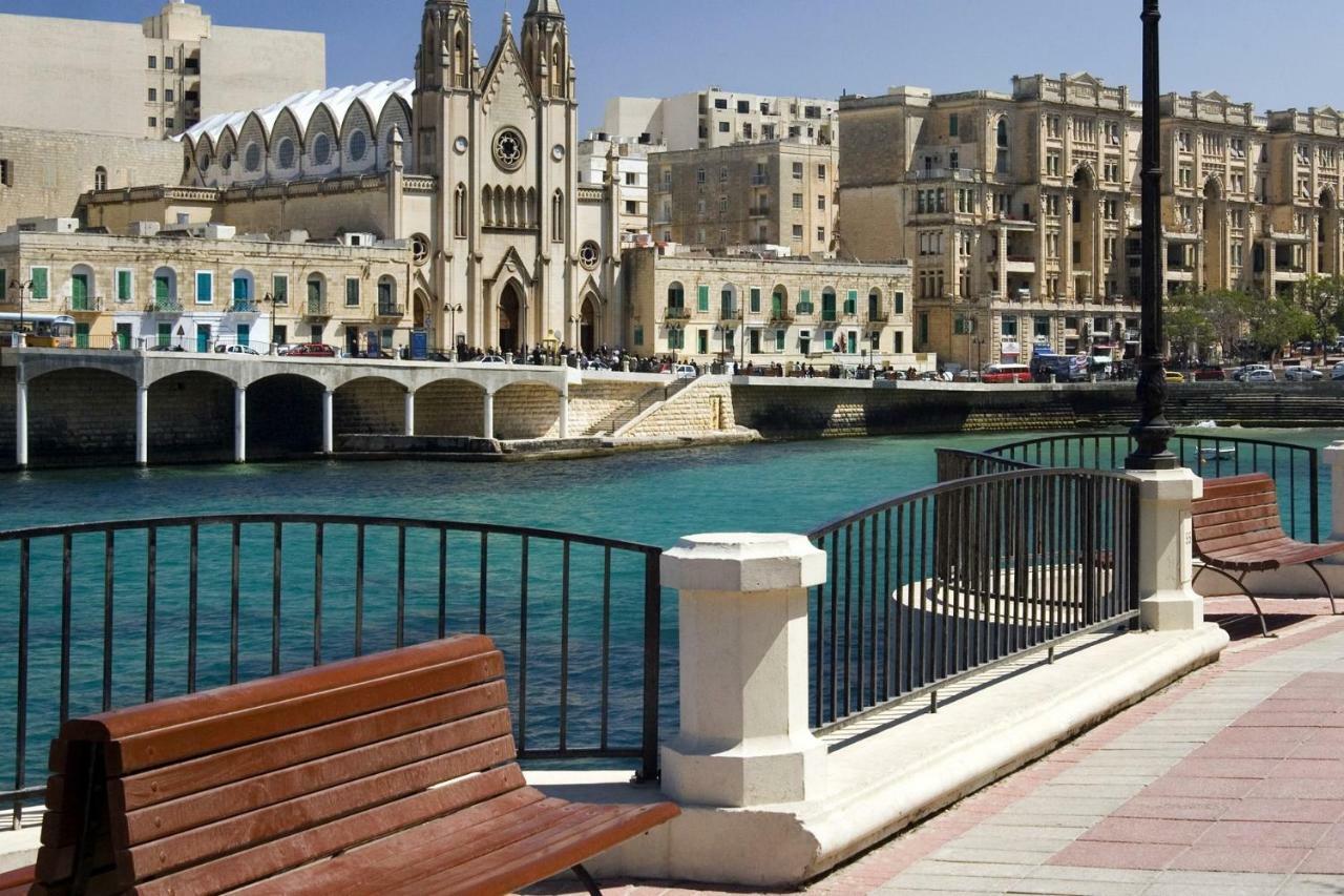 Gorgeous Apartment With Terrace In Fort Cambridge, Pool Sliema Dış mekan fotoğraf