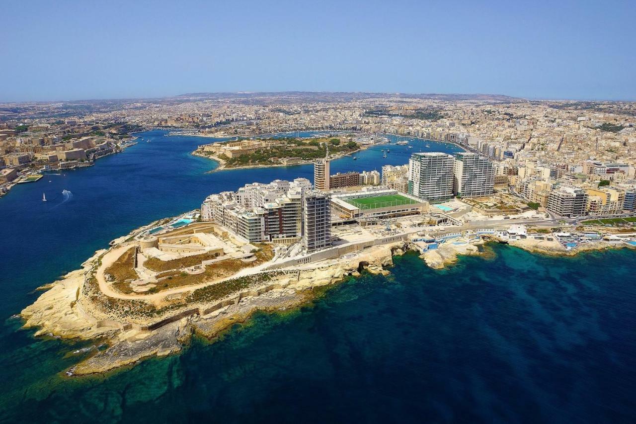 Gorgeous Apartment With Terrace In Fort Cambridge, Pool Sliema Dış mekan fotoğraf