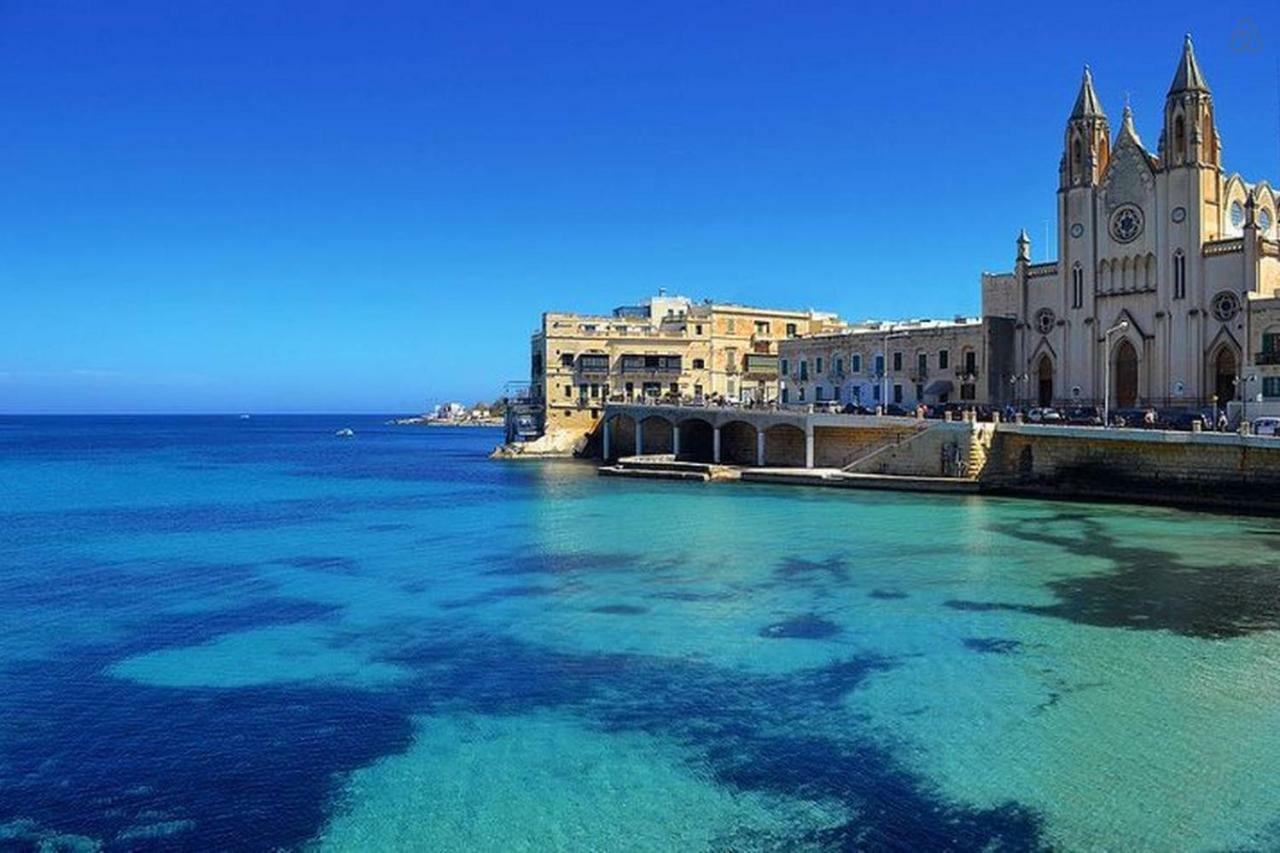 Gorgeous Apartment With Terrace In Fort Cambridge, Pool Sliema Dış mekan fotoğraf